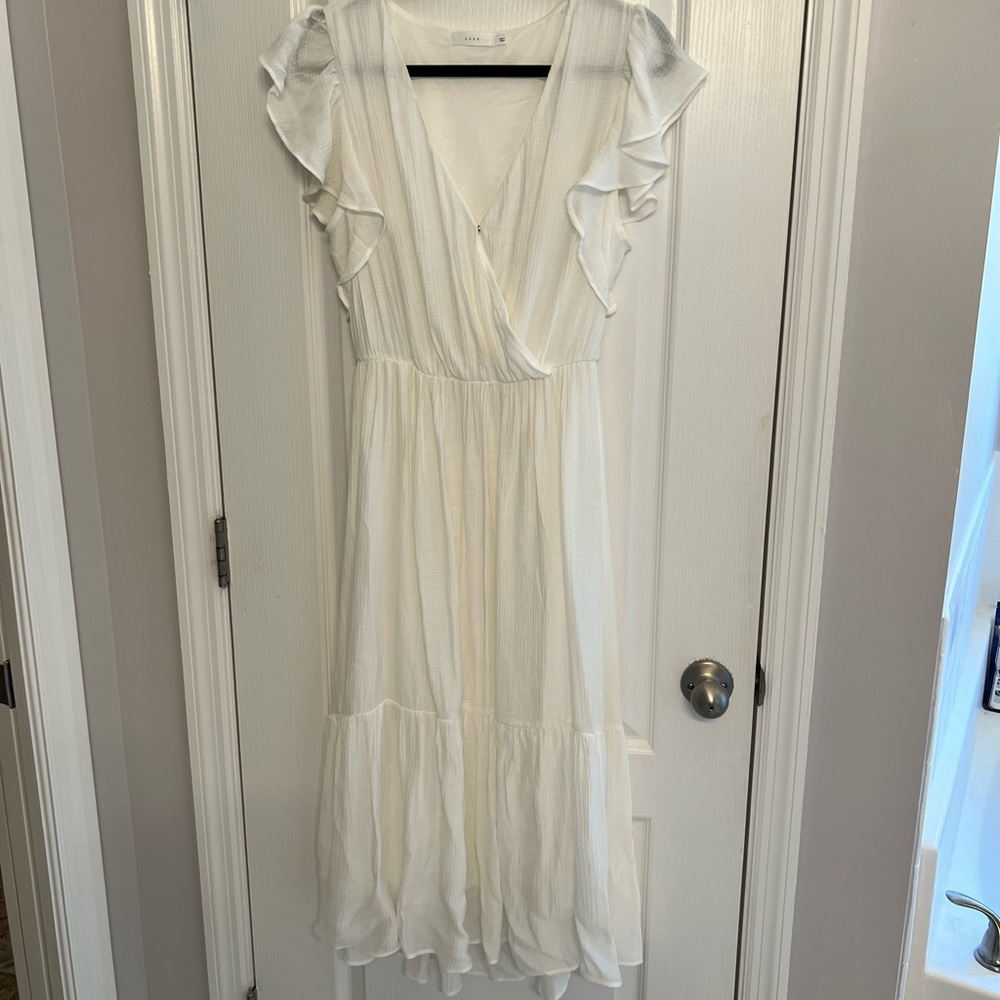 Boutique White Wrap-Illusion Midi Dress